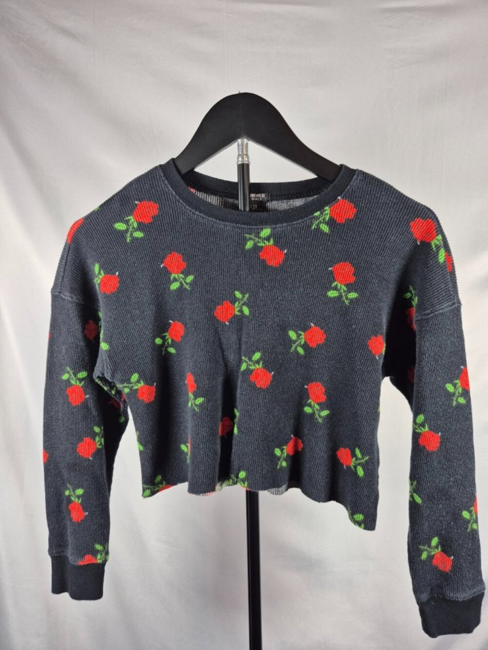 Forever 21 Girls 7/8 Rose Floral Thermal Crop Top Black
